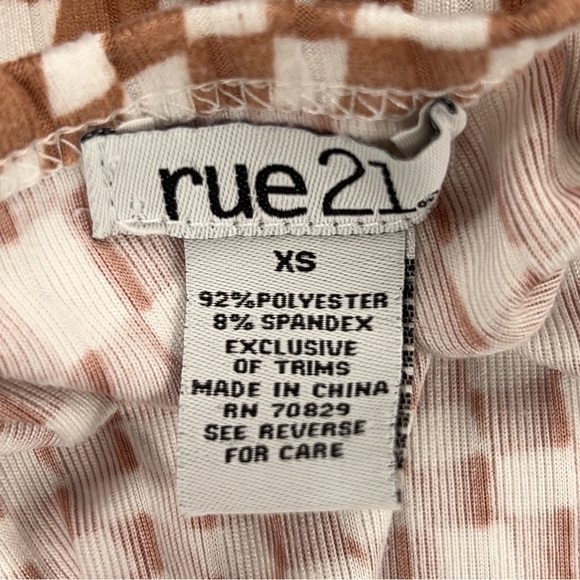 XS Y2K RUE21 CHECKERED BEIGE WHITE BODYSUIT LONG SLEEVE STRETCH - Picture 12 of 13